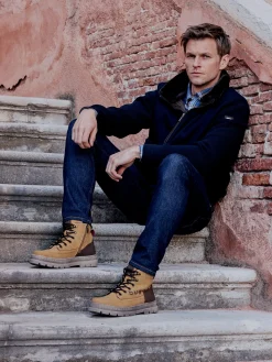 Schnürstiefel beige
